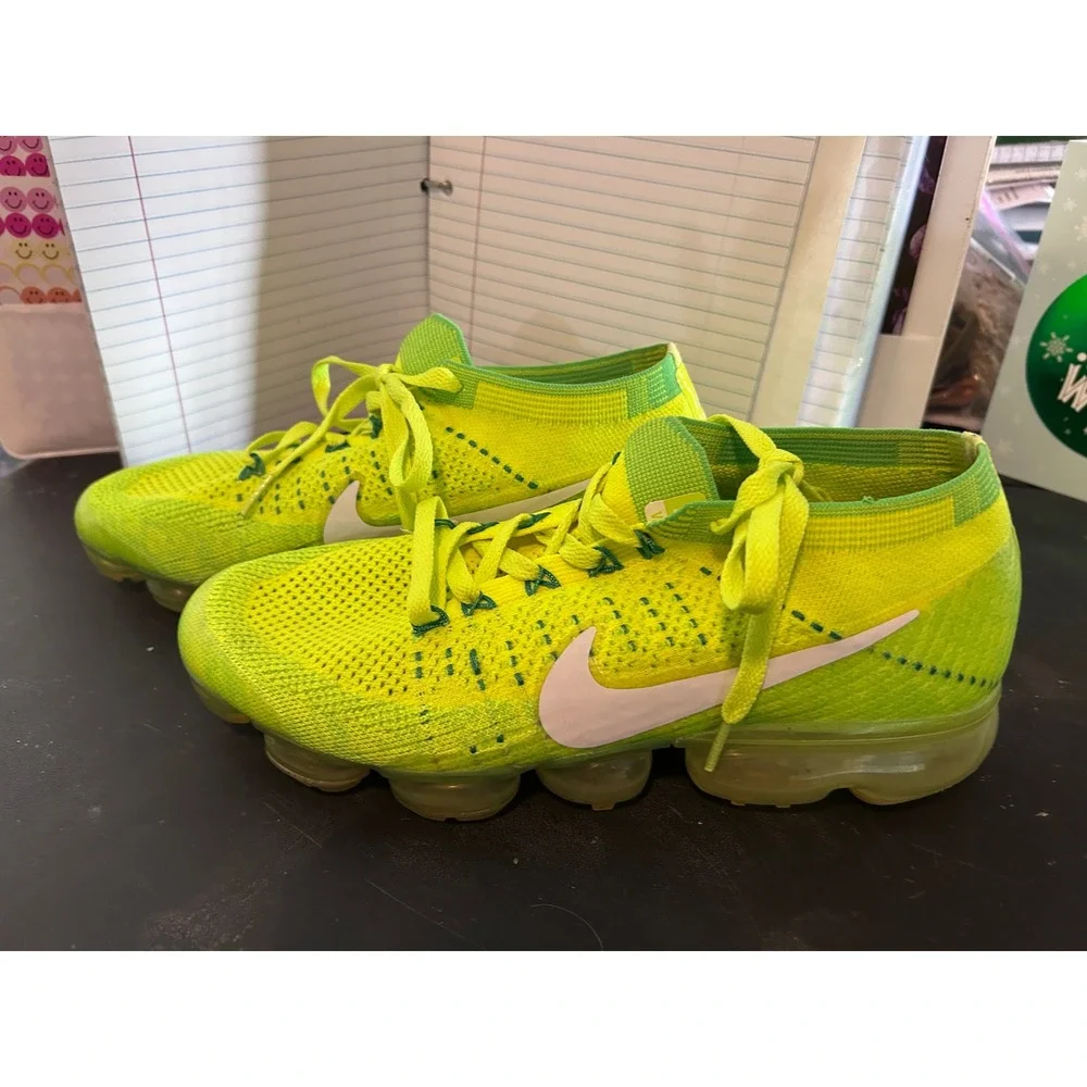 Nike Air VaporMax Flyknit 2 Men's Volt Neon‎ Running Shoes Size 10
